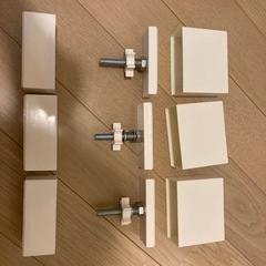 DIY　ラブリコ　アジャスター　パーツ　支柱建て 2×4　ツーバイフォー　白の画像