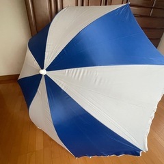 ビーチパラソル