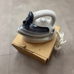 無印　スチームアイロン　