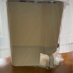 米びつの画像