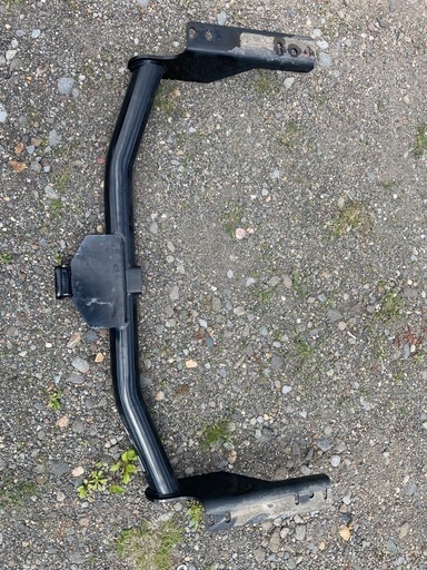 curt ヒッチメンバー