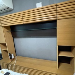 大型テレビボード、収納たっぷり