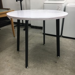 テーブルセットの画像