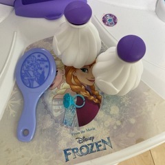 アナと雪の女王　ドレッサー　おもちゃの画像