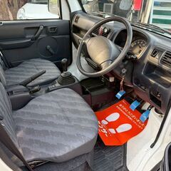 スズキ キャリィ 4WD DA63T エアコン パワステ付 車検2年付 軽トラック 【総額38万円】トラック660KCエアコン・パワステ3方開 4WDの画像