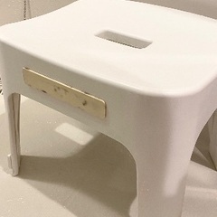 【tower】山崎実業／【定価6,380円】マグネット風呂椅子＆風呂桶セットの画像