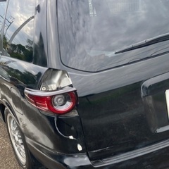 ステーションワゴン車のガン吹き塗装