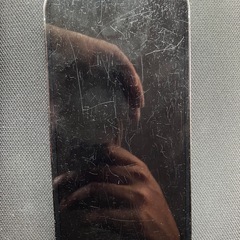 iPhone 13 pro max (背面割れあり)の画像