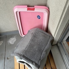 犬　トイレとハウス