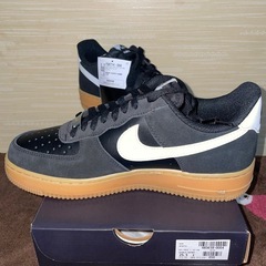 Nike Air Force 1 07 LV8ブラック24cmの画像