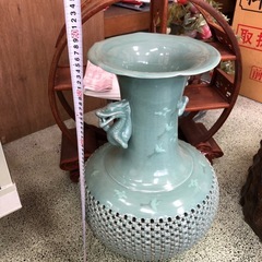 高麗青磁器 壺 青龍の画像