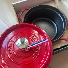 ストウブ ピコ・ココットラウンドチェリー (STAUB 赤 両手...