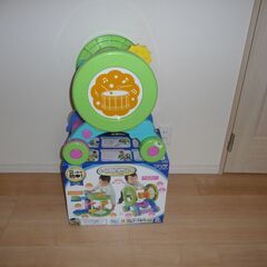 子供用おもちゃ　歩行器