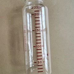 【2025.6.28まで受付】ガラス製哺乳瓶一式　200ml2本・120ml2本・220mlの画像