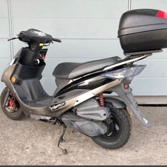 キムコ GP125（LC2FC25EAKR）アドレスシグナスPCXの画像