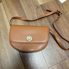 ショルダーバッグ