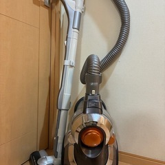 シャープ　コード式掃除機