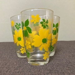 昭和レトロのコップ 23個セットの画像