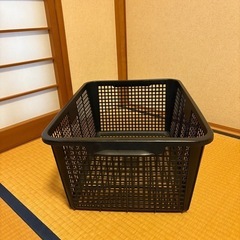 収納かごの画像