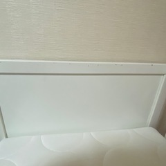 IKEA SOLGUL ソルグル ベビーベッド マットレス　リネン類セットの画像