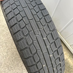 スタッドレスタイヤの画像