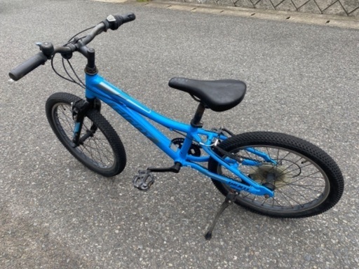 GIANT XTC JR 20 LTE キッズサイクル 青 20インチ 2023 GIANT Bicycles | XTC JR 20 LITE