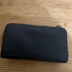 FURLA お財布ポシェットの画像