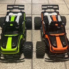 ラジコン2台（1台はほぼ新品・未使用）　