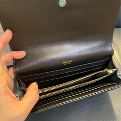 JimmyCHOOジミーチュウ　黒財布の画像