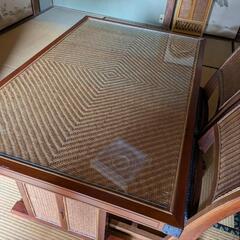ローテーブル　椅子セットの画像