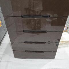 チェスト