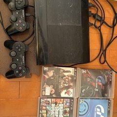 プレステーション3コントローラー2つ、ゲーム付き