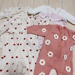 70サイズ　ロンパース