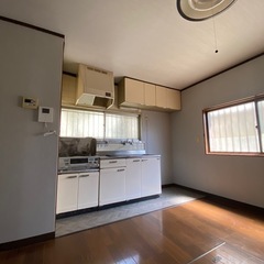 垂水区泉ケ丘戸建　自由に活用可能6DK シェアルームも可能　ペットも一緒に暮らせる生活 − 兵庫県