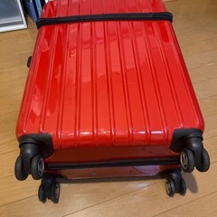キャリーケース　の画像