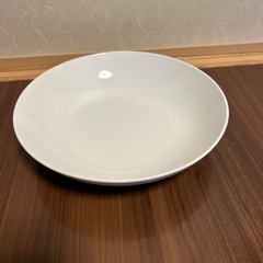 IKEA 大きなお皿 白