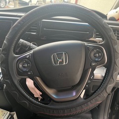 ほぼ新品⭐️ハンドルカバー 車 ブラック