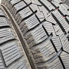 イボ付き❗️195/65/15冬トーヨーの画像