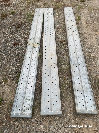 アルミ足場　３本セット