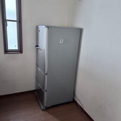 冷蔵庫の画像