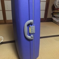 スーツケースの画像