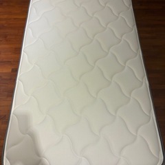 極美品 GRANZ セミダブルベッド