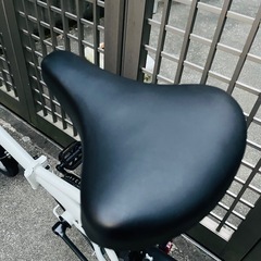 【武蔵小山店】 UNELMA 折りたたみ自転車 MF101 ユネルマ 自転車 コンパクト 折りたたみ 軽量 16インチ ミニベロ 小径車 折畳自転車 町乗り 街乗り ママチャリ 通勤 通学 買い物 サイクリング おしゃれ自転車 小型自転車 ミニサイクル お買い物自転車 車載自転車 マットカラー シンプルデザイン カゴなし自転車の画像