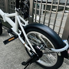 【武蔵小山店】 UNELMA 折りたたみ自転車 MF101 ユネルマ 自転車 コンパクト 折りたたみ 軽量 16インチ ミニベロ 小径車 折畳自転車 町乗り 街乗り ママチャリ 通勤 通学 買い物 サイクリング おしゃれ自転車 小型自転車 ミニサイクル お買い物自転車 車載自転車 マットカラー シンプルデザイン カゴなし自転車の画像
