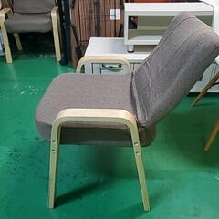 コンパクトなパーソナルチェアの画像