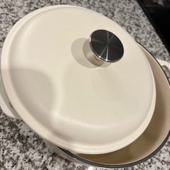 【新品】アイリスオーヤマのホーロー鍋の画像