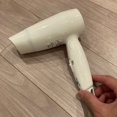 YAZAWA トラベルヘアドライヤー TVR59WHの画像