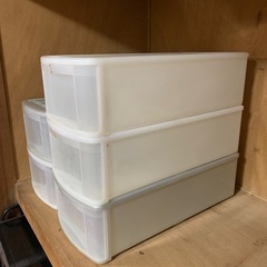 決まりました。衣装ケース　5個の画像