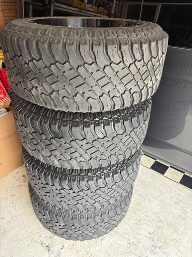 20インチ　12J -44 ホイールタイヤセット　4本　ランクルプラドや外車など