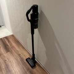 コードレススティッククリーナー　　掃除機　ヤマダ電機　ほぼ新品状態